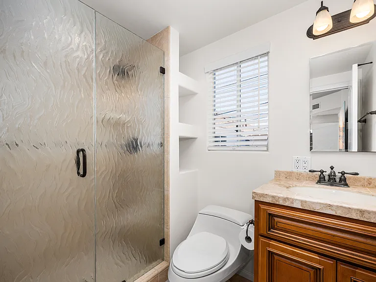 117 Marine Ave #B — Photo 25