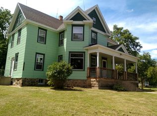 8172 Antioch Rd, Salem, WI 53168