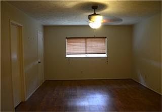4th image of 14411 Swanfield Dr
