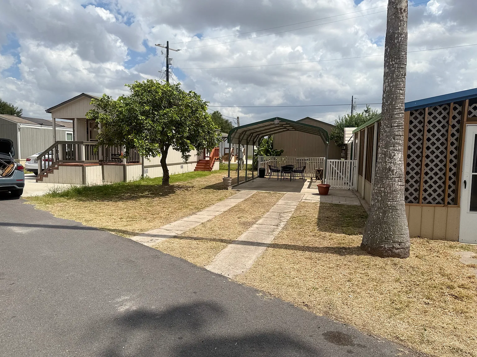 1 bed, 950 sqft, $1,400 — Photo 3