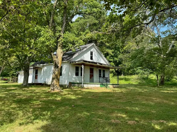 2398 McKendree Chapel Rd, Morgantown, KY 42261