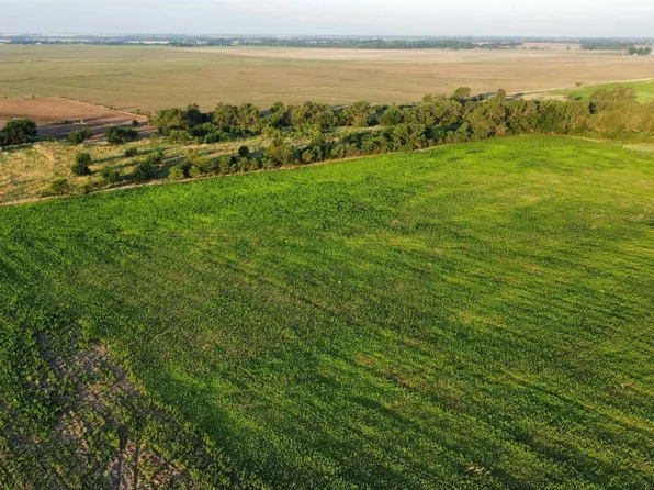 0 S Dean Rd, Pretty Prairie, KS 67570