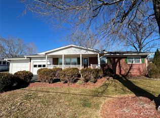 604 Eastwood Dr, Albemarle, NC 28001