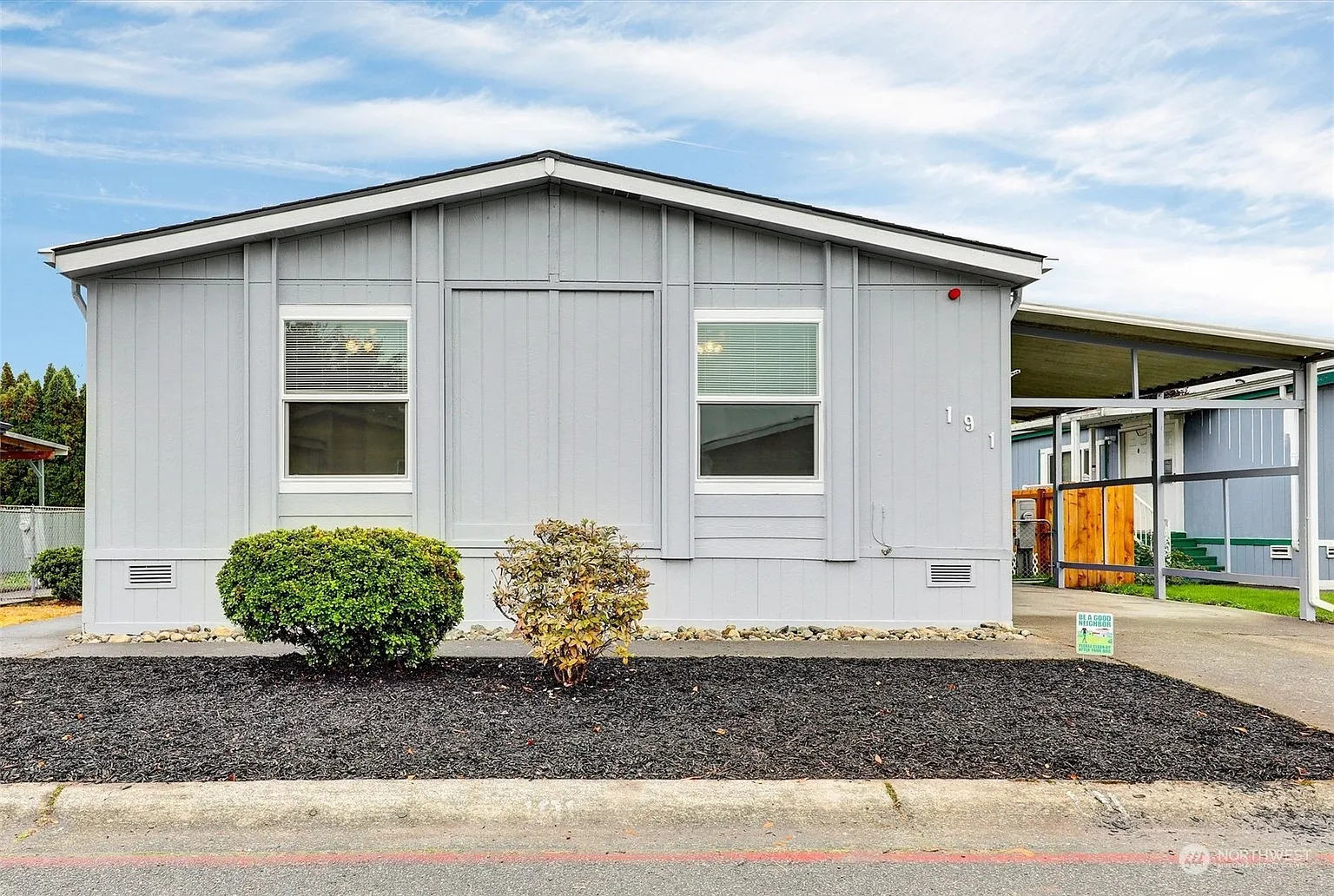 191 Grand Fir Drive photo 1