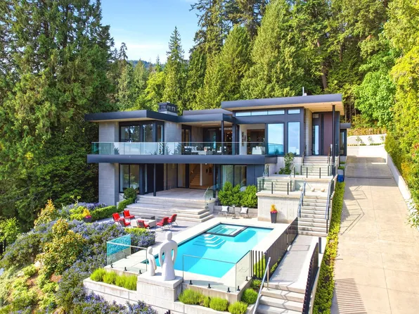 2965 Altamont Cres, West Vancouver, BC V7V 3C2