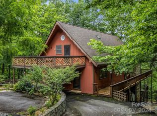 161 Summit Ct, Lake Lure, NC 28746