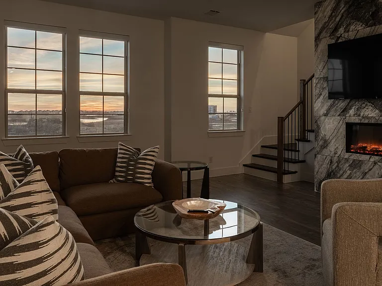 1113 Marc Pl — Photo 17