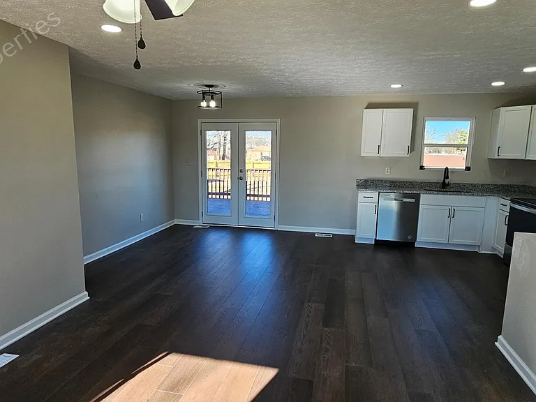 6001 Crossbeak Ct — Photo 6