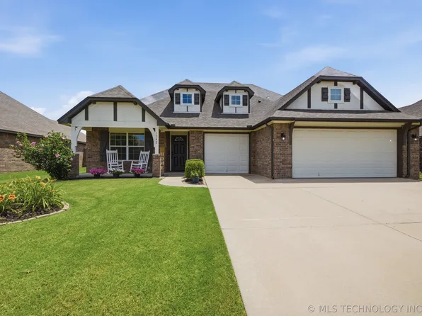 1542 E 137th St, Glenpool, OK 74033