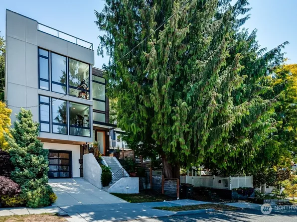 3926 59th Avenue SW, Seattle, WA 98116