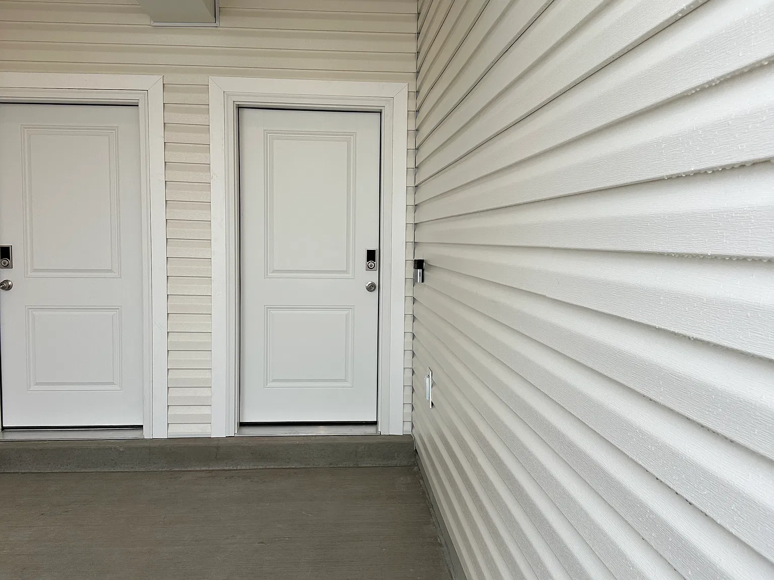 3 bed, 2.5 bath, 1539 sqft, $1,700 — Photo 3