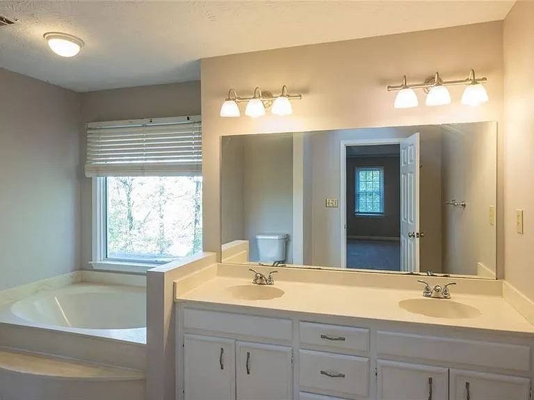 3690 Aubusson Trce — Photo 35