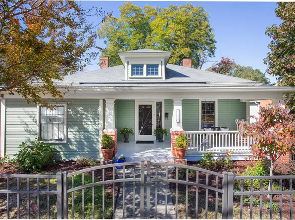 2106 Chapel Hill Rd, Durham, NC 27707