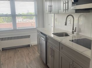 23 Mohawk Ave, Sparta, NJ 07871