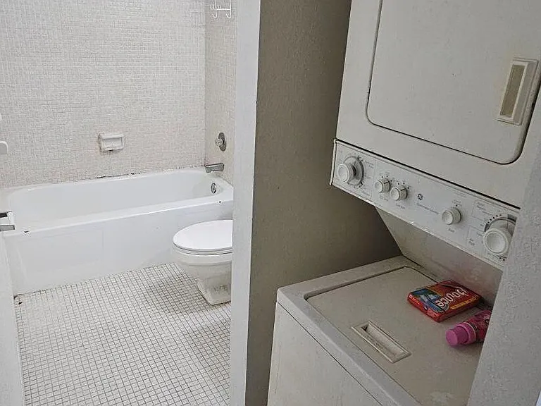 4174 Inverrary Dr #603 — Photo 12