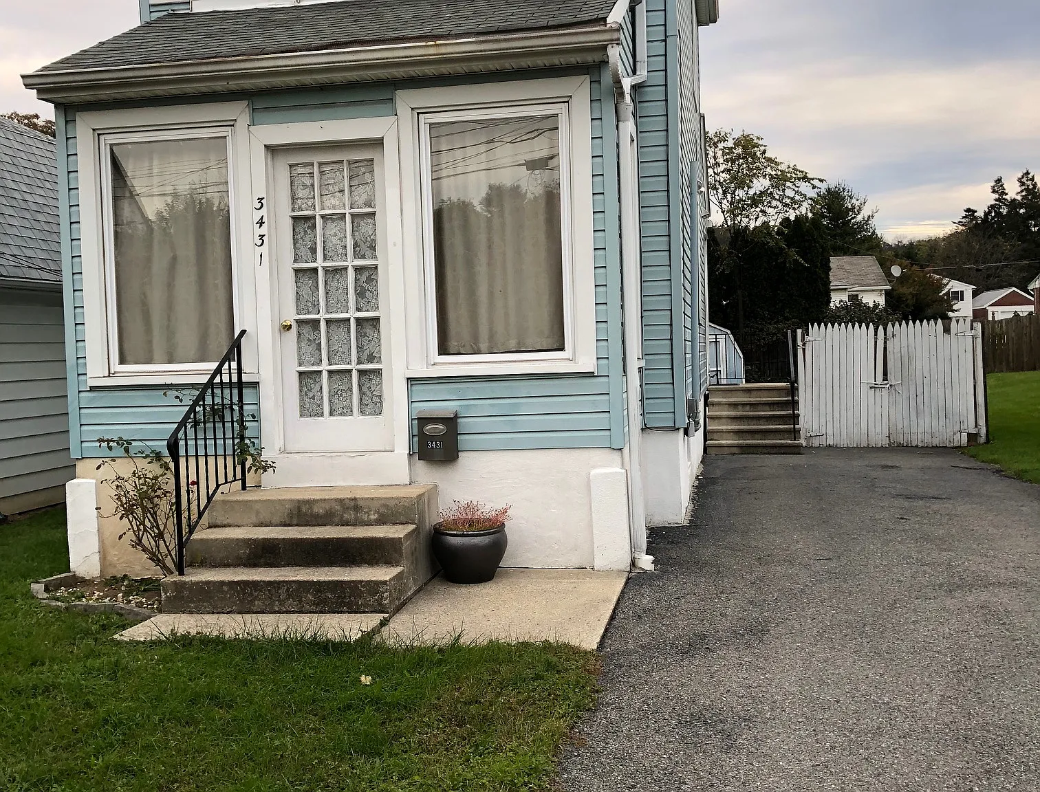 2 bed, 875 sqft, $1,525 — Photo 1
