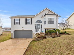 3110 Valley Oaks Dr, Imperial, MO