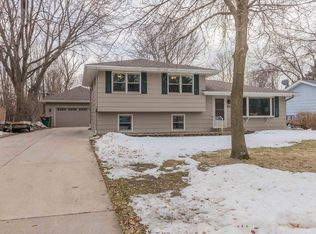 4712 104th Ave NE, Blaine, MN 55014