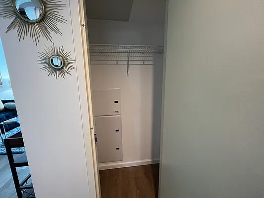 Rented by New York City Moves Team LLC | media 21