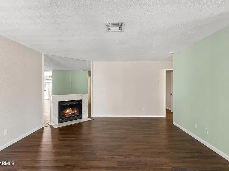 330 W Tonopah Dr #5 — Photo 15