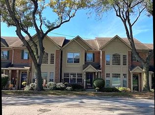 8824 5th St, Highland, IN 46322