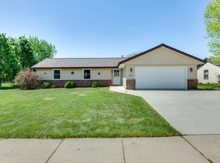 3811 W Madison Blvd, Franklin, WI 53132