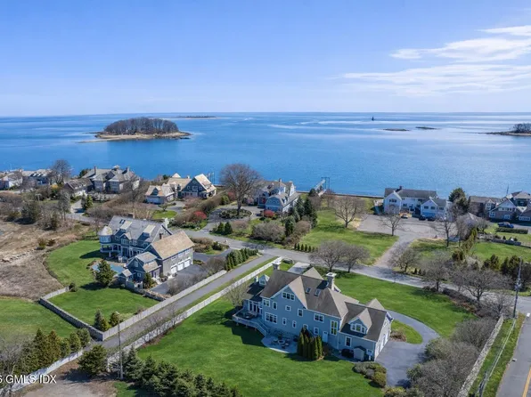 3 Shorehaven Rd, Norwalk, CT 06855