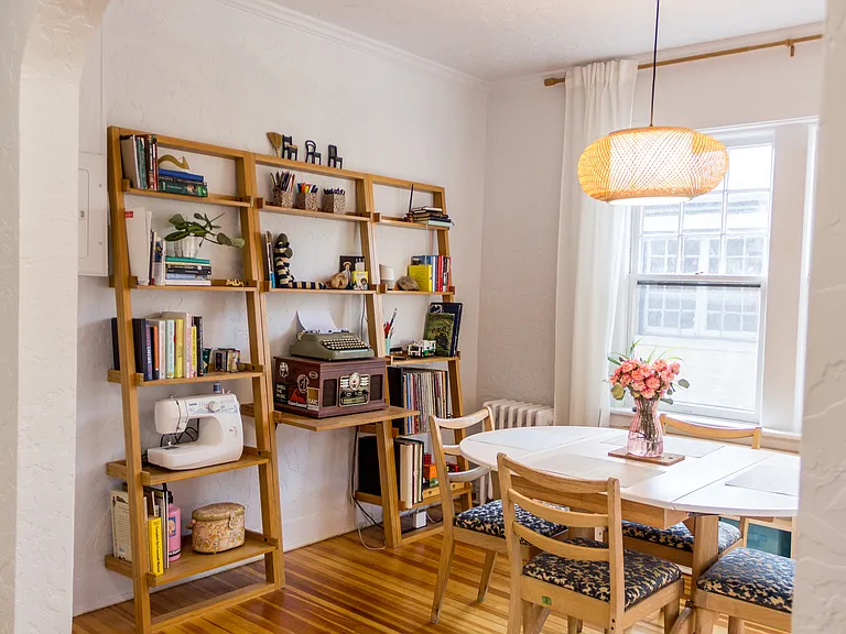 1137 N Sherman St #22 — Photo 3