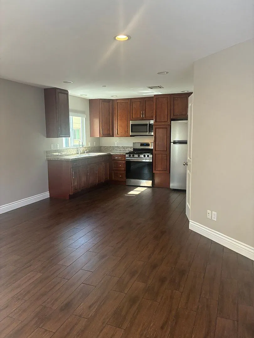 14002 DOTY — Photo 4