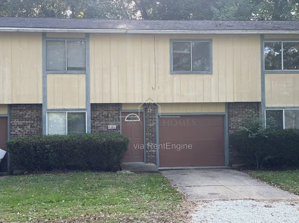 4264 S Main St #4266, Akron, OH 44319