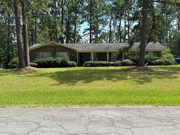 3rd image of 209 Miles St