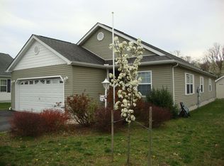 111 Begonia Ln, Magnolia, DE