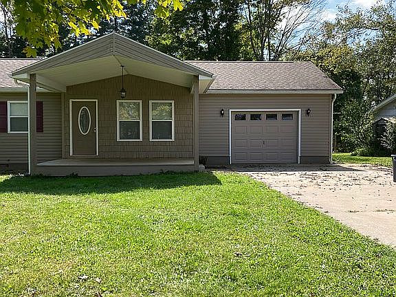 2nd image of 52587 East Dr