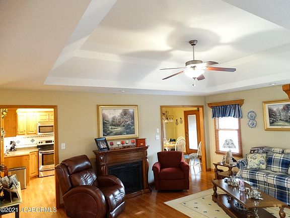 4th image of 1529 Dry Creek Ct