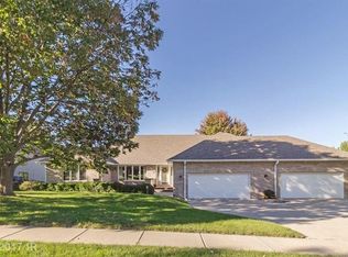 3101 Jordan Grv, West Des Moines, IA 50265