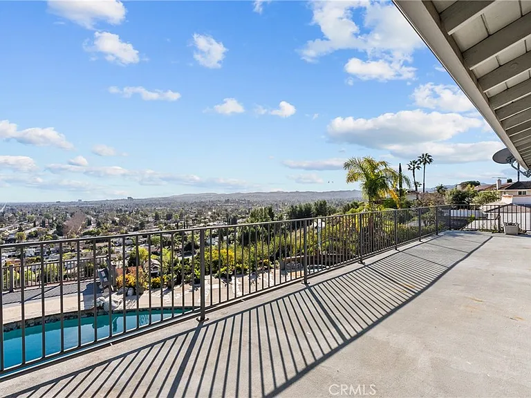 6758 Julie Ln — Photo 34
