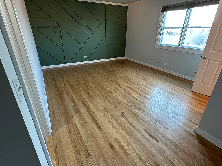 1148 W Roscoe St #4W — Photo 6