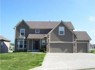 1306 Sagamore Dr, Raymore, MO 64083