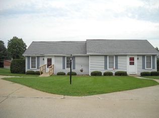 406 W Crystal Valley Dr UNIT 7, Middlebury, IN 46540