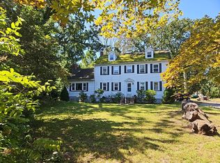 4 Magnolia Rd, Pemberton, NJ 08068