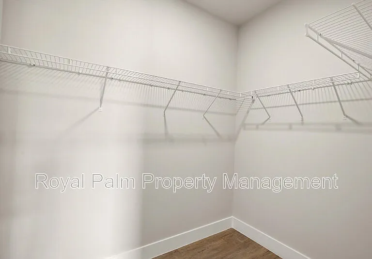 3518 NE 21st Pl — Photo 17