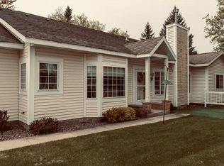 1931 Waterford Pl SW, Rochester, MN 55902