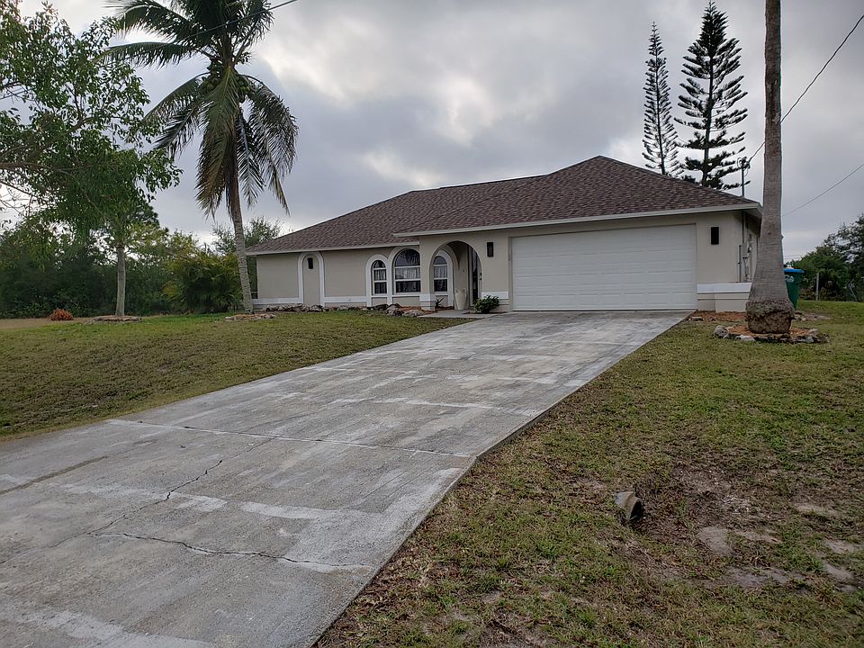 1st image of 400 NE 20th St