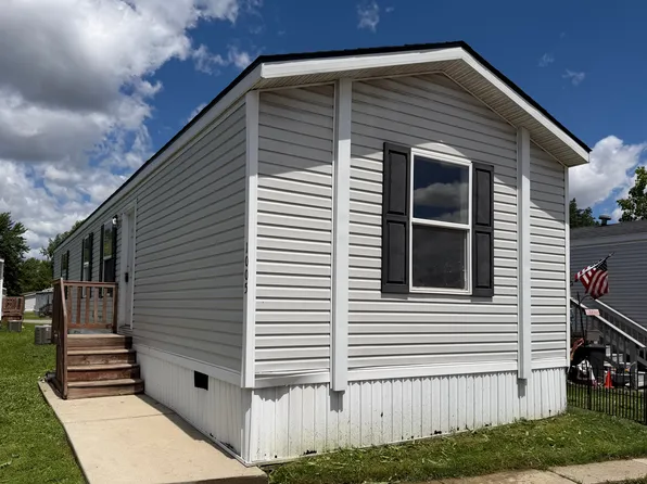 41275 Old Michigan Ave Trailer 1005, Canton, MI 48188