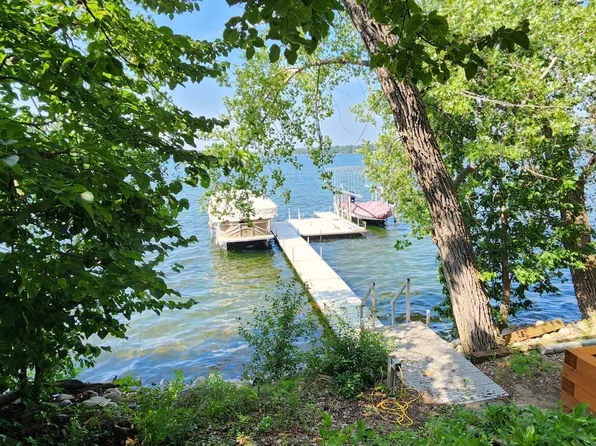 3608 Tolena Rd NE, Alexandria, MN 56308