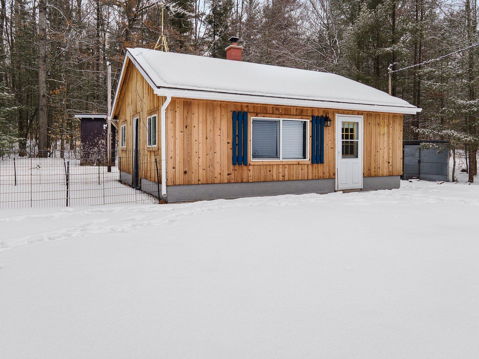 3267 N Kilgore Rd, Luther, MI 49656 Zillow