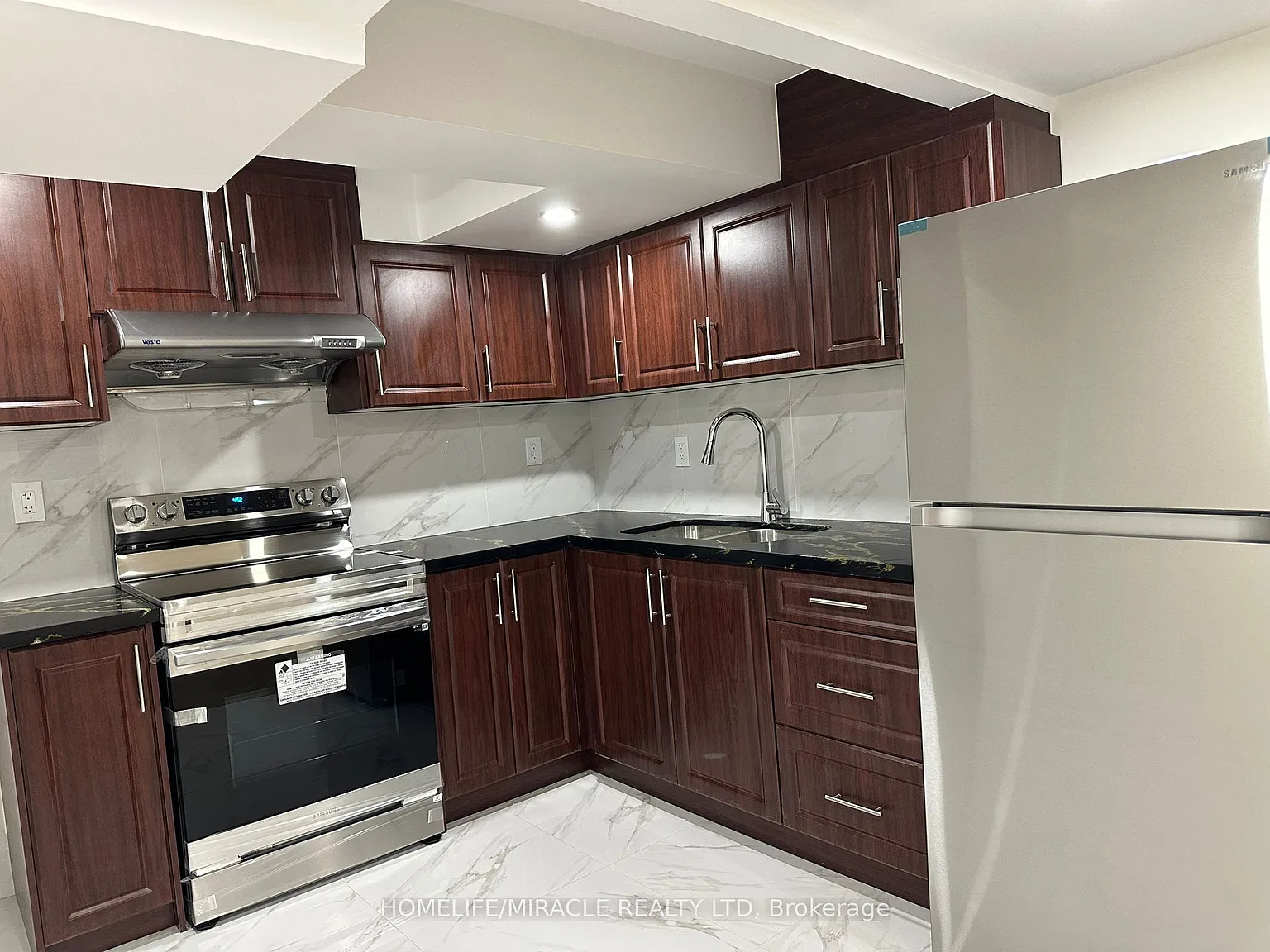 2 bed, $2,200 — Photo 2