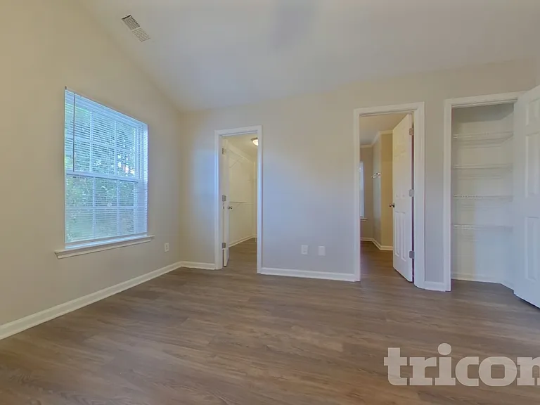 180 Riglaw Cir — Photo 7