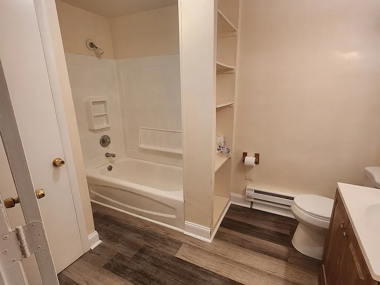 6747 Guyer Ave #A — Photo 7