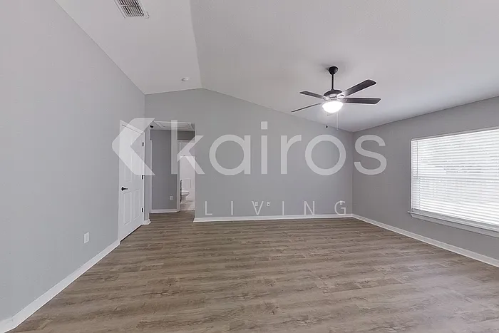 1 Malauka Radial Cir — Photo 3